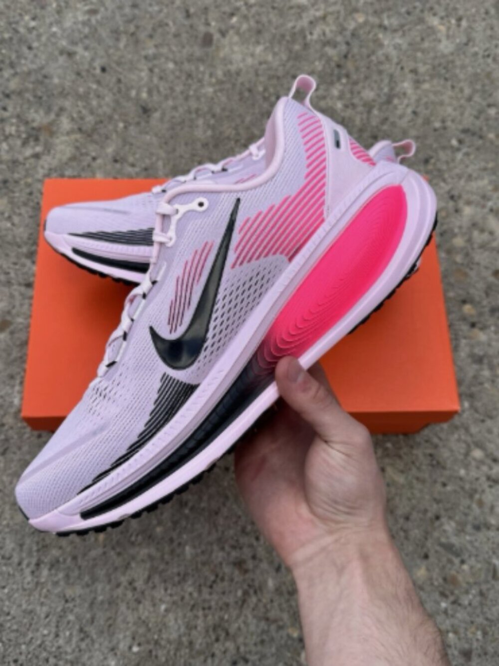 Nike Vomero 18 Pink Foam Hyper Pink Black || "MULTIPLE SIZE